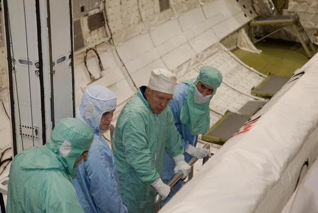NASA image: KSC-07pd3564