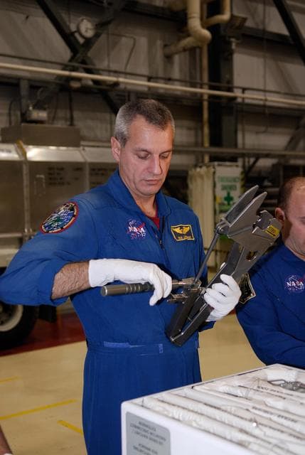 NASA image: KSC-07pd3569