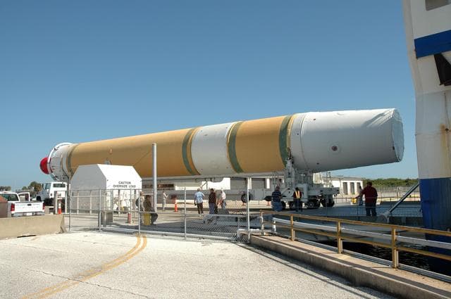 NASA image: KSC-07pd3613