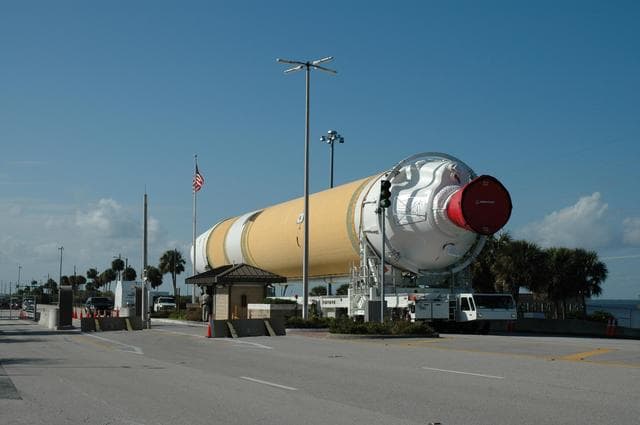 NASA image: KSC-07pd3616