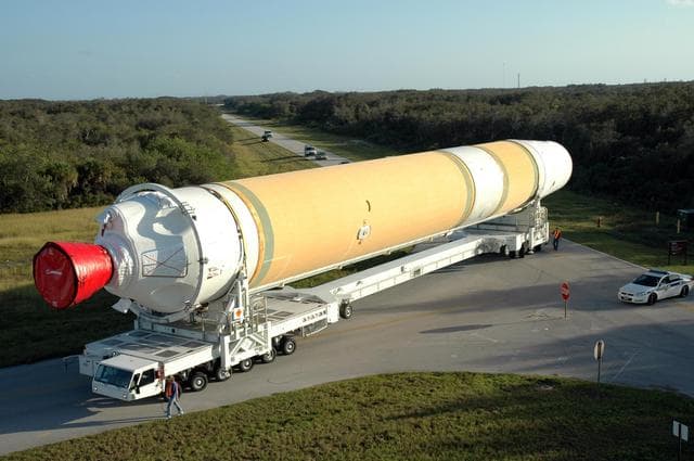 NASA image: KSC-07pd3618