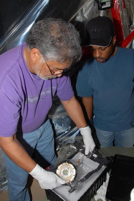 NASA image: KSC-07pd3667