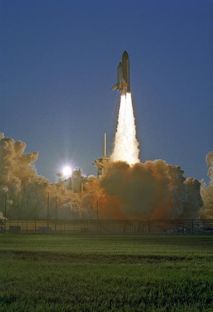 NASA image: KSC-07pp1462