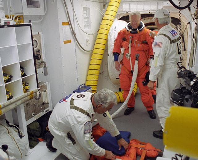 NASA image: KSC-07pp1472