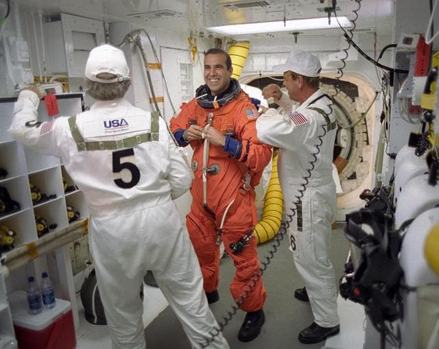NASA image: KSC-07pp2282
