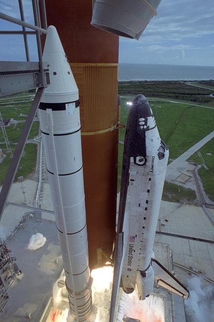 NASA image: KSC-07pp2988