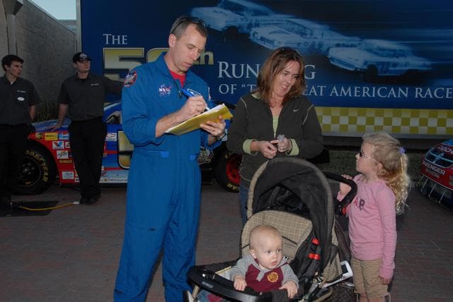 NASA image: KSC-08pd0020