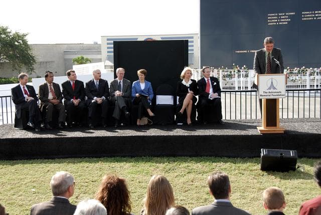 NASA image: KSC-08pd0109