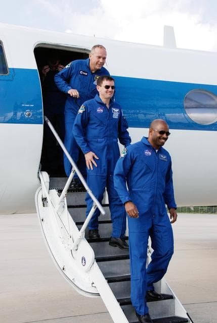 NASA image: KSC-08pd0123