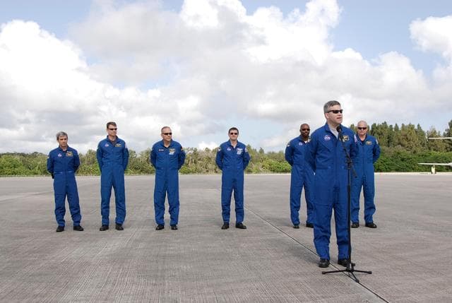 NASA image: KSC-08pd0128