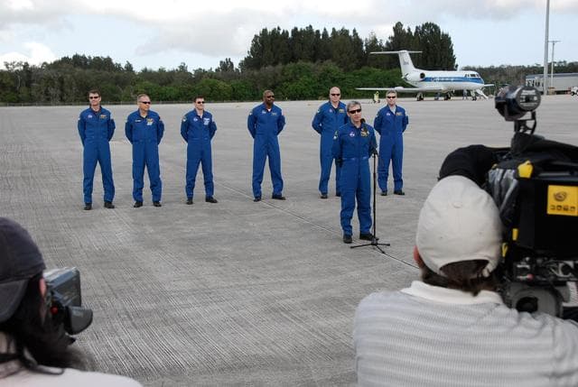NASA image: KSC-08pd0133