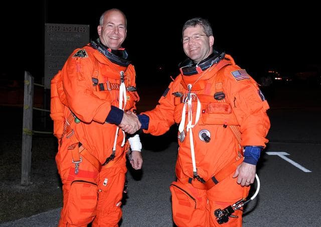 NASA image: KSC-08pd0141