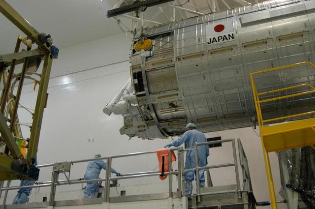 NASA image: KSC-08pd0145