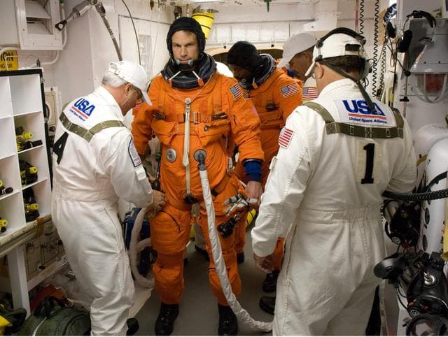 NASA image: KSC-08pd0238
