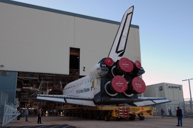 NASA image: KSC-08pd0266