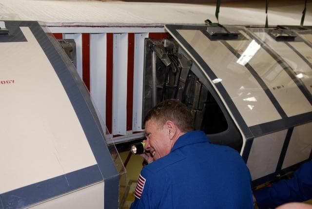 NASA image: KSC-08pd0303