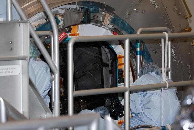 NASA image: KSC-08pd0323