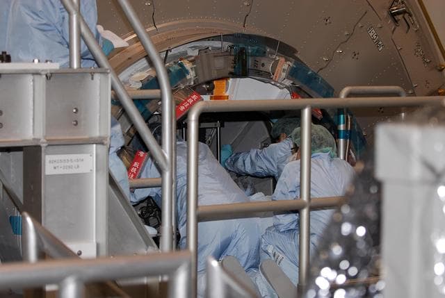 NASA image: KSC-08pd0325