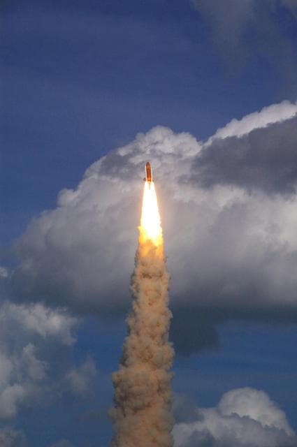 NASA image: KSC-08pd0328