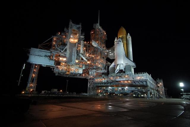 NASA image: KSC-08pd0354