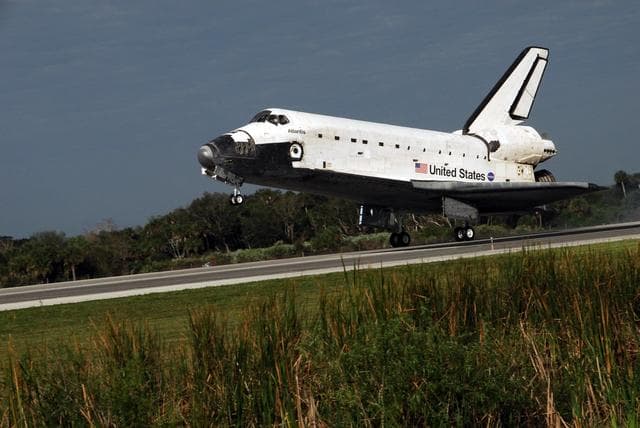 NASA image: KSC-08pd0374