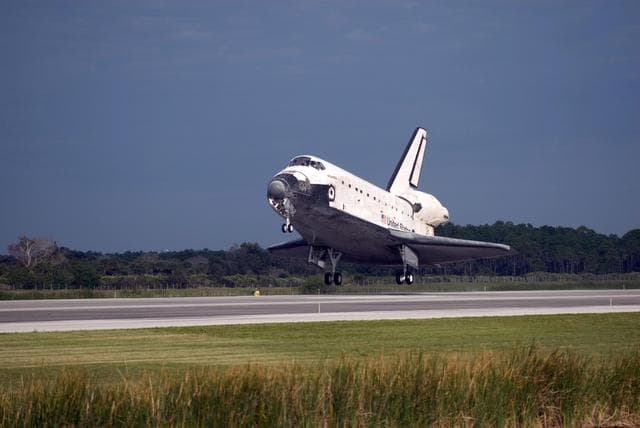 NASA image: KSC-08pd0375
