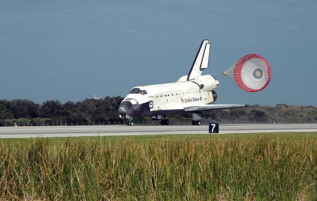 NASA image: KSC-08pd0377