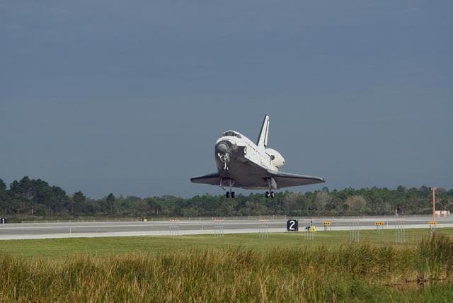 NASA image: KSC-08pd0381