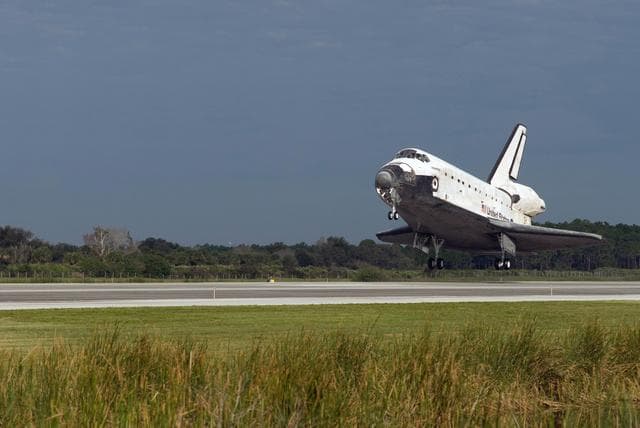 NASA image: KSC-08pd0385