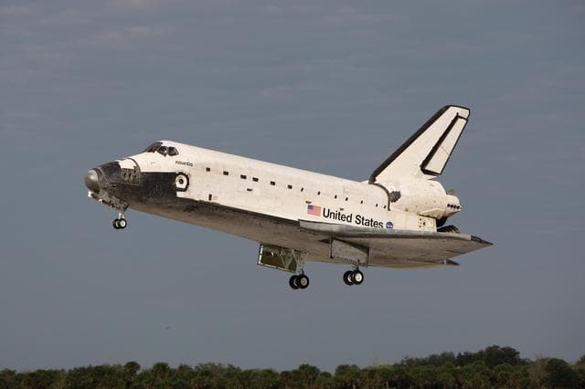 NASA image: KSC-08pd0395