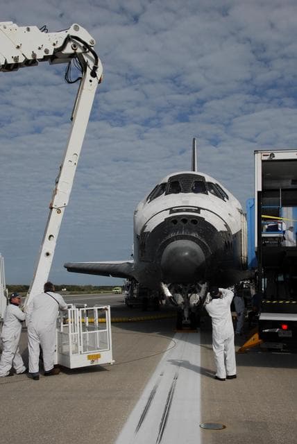 NASA image: KSC-08pd0397
