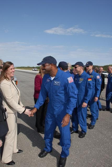 NASA image: KSC-08pd0401