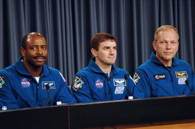 NASA image: KSC-08pd0414