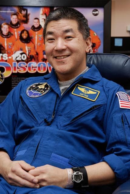 NASA image: KSC-08pd0418