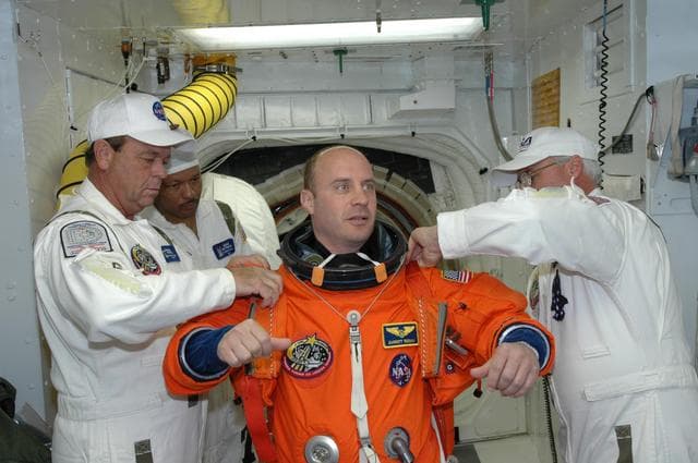 NASA image: KSC-08pd0560
