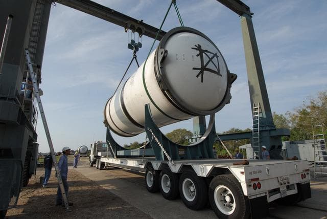 NASA image: KSC-08pd0623