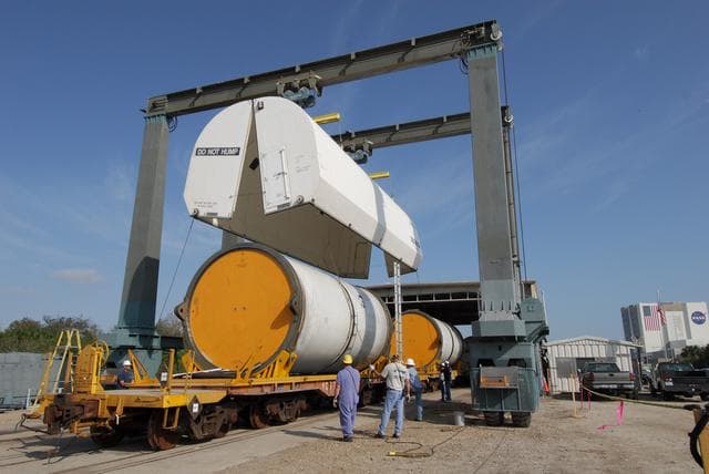 NASA image: KSC-08pd0627