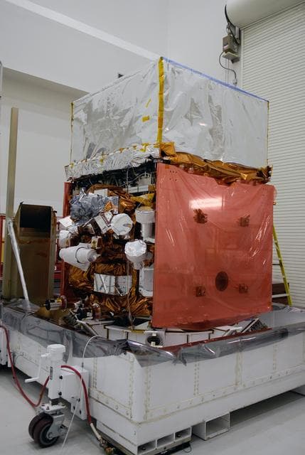 NASA image: KSC-08pd0646