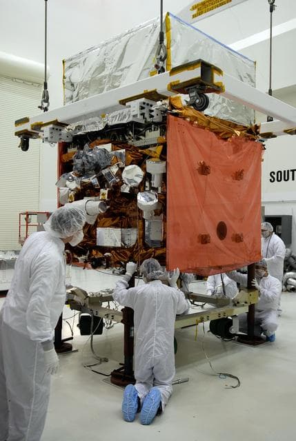 NASA image: KSC-08pd0652