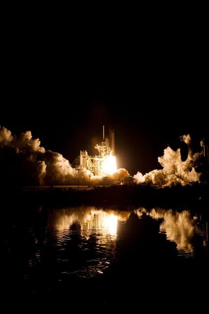 NASA image: KSC-08pd0707