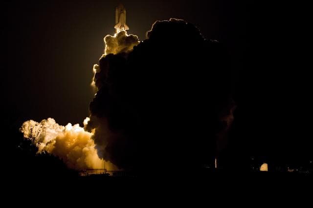 NASA image: KSC-08pd0713