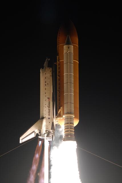 NASA image: KSC-08pd0715