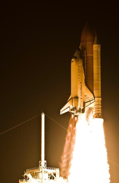 NASA image: KSC-08pd0724