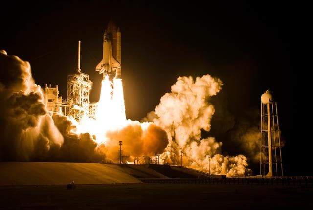 NASA image: KSC-08pd0727