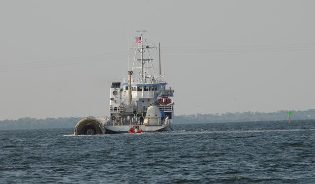 NASA image: KSC-08pd0740