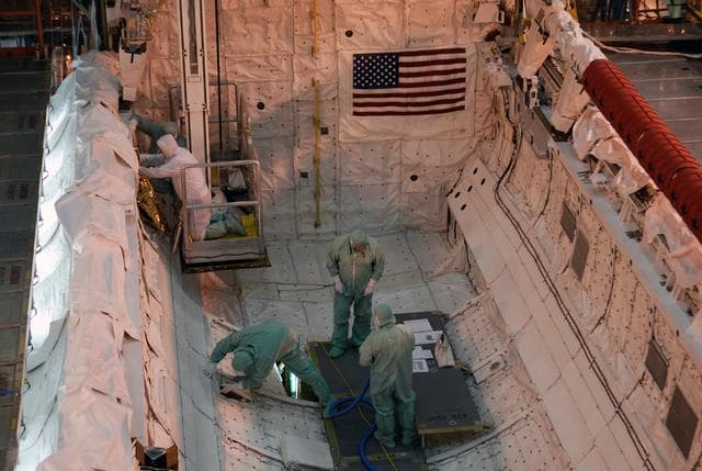 NASA image: KSC-08pd0774