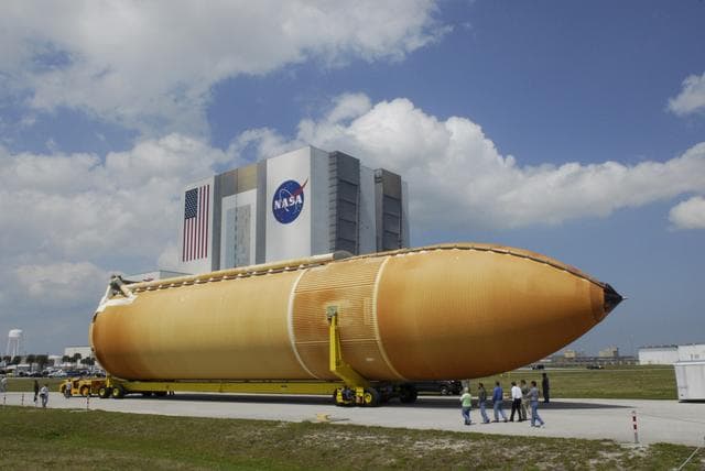 NASA image: KSC-08pd0794