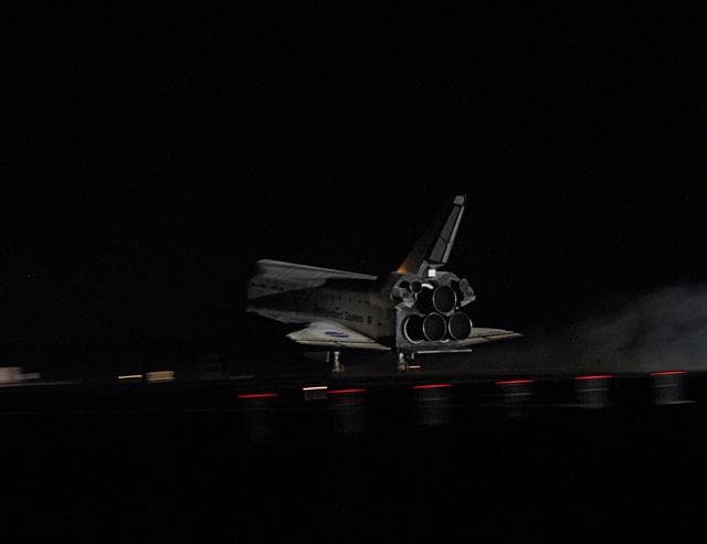 NASA image: KSC-08pd0799