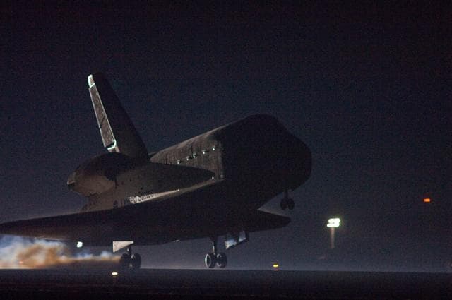 NASA image: KSC-08pd0807