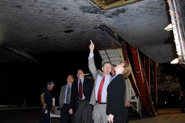 NASA image: KSC-08pd0817
